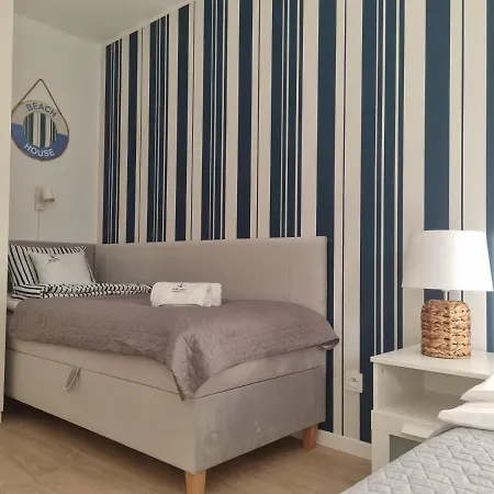 Marynarskie Ap11 Debina (Ustka)